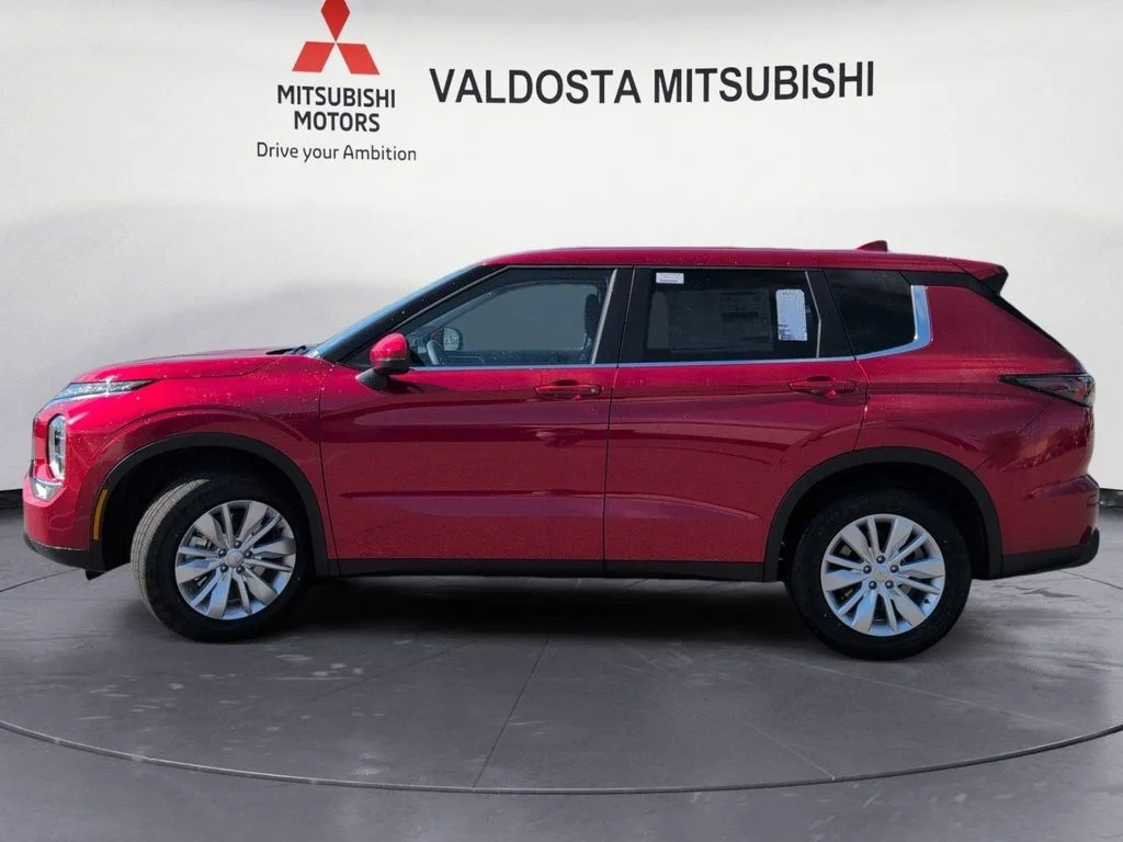 New 2026 Red Mitsubishi ES image 10