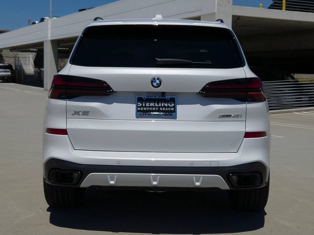 New 2026 Mineral White Metallic BMW xDrive40i image 20
