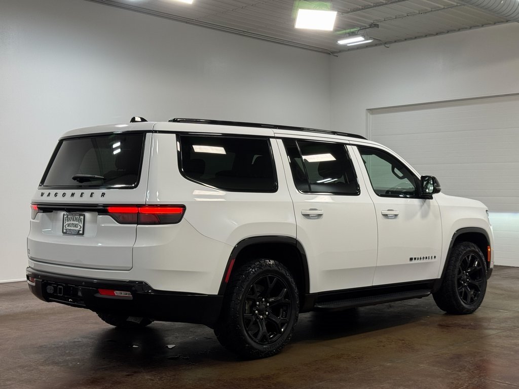 2024 Jeep Wagoneer Series II photo 3