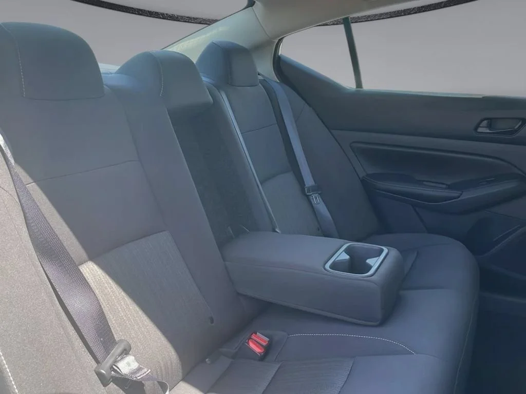 2025 Nissan Altima SV - Photo 25