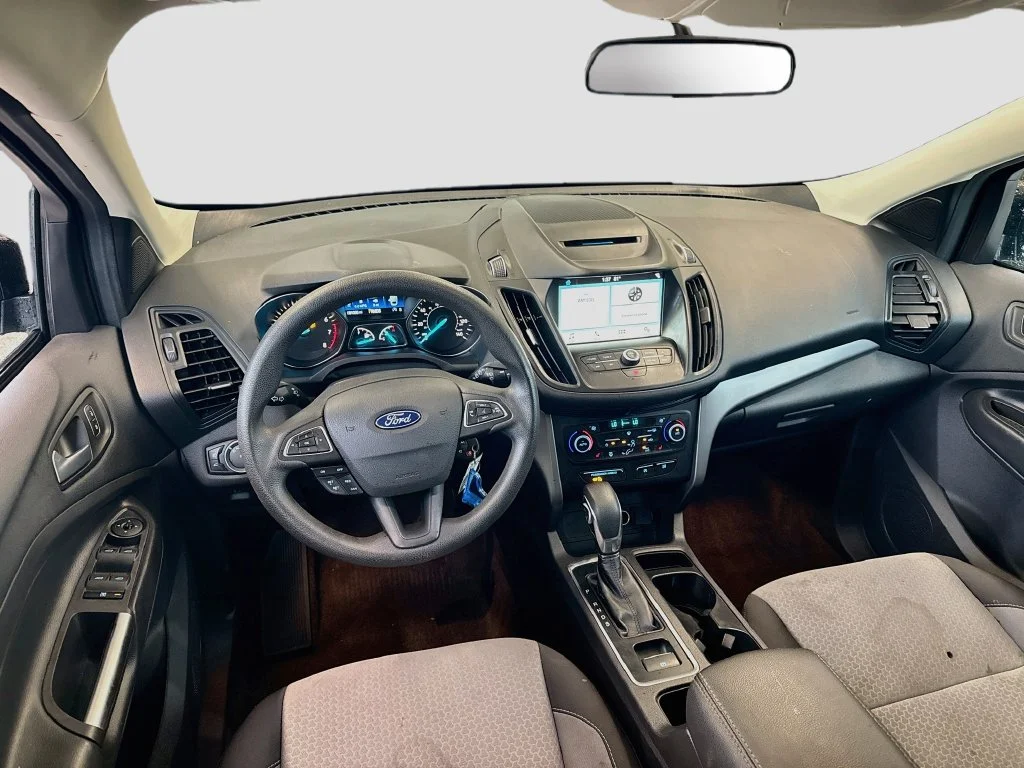 Used 2018 Black Ford SE image 23