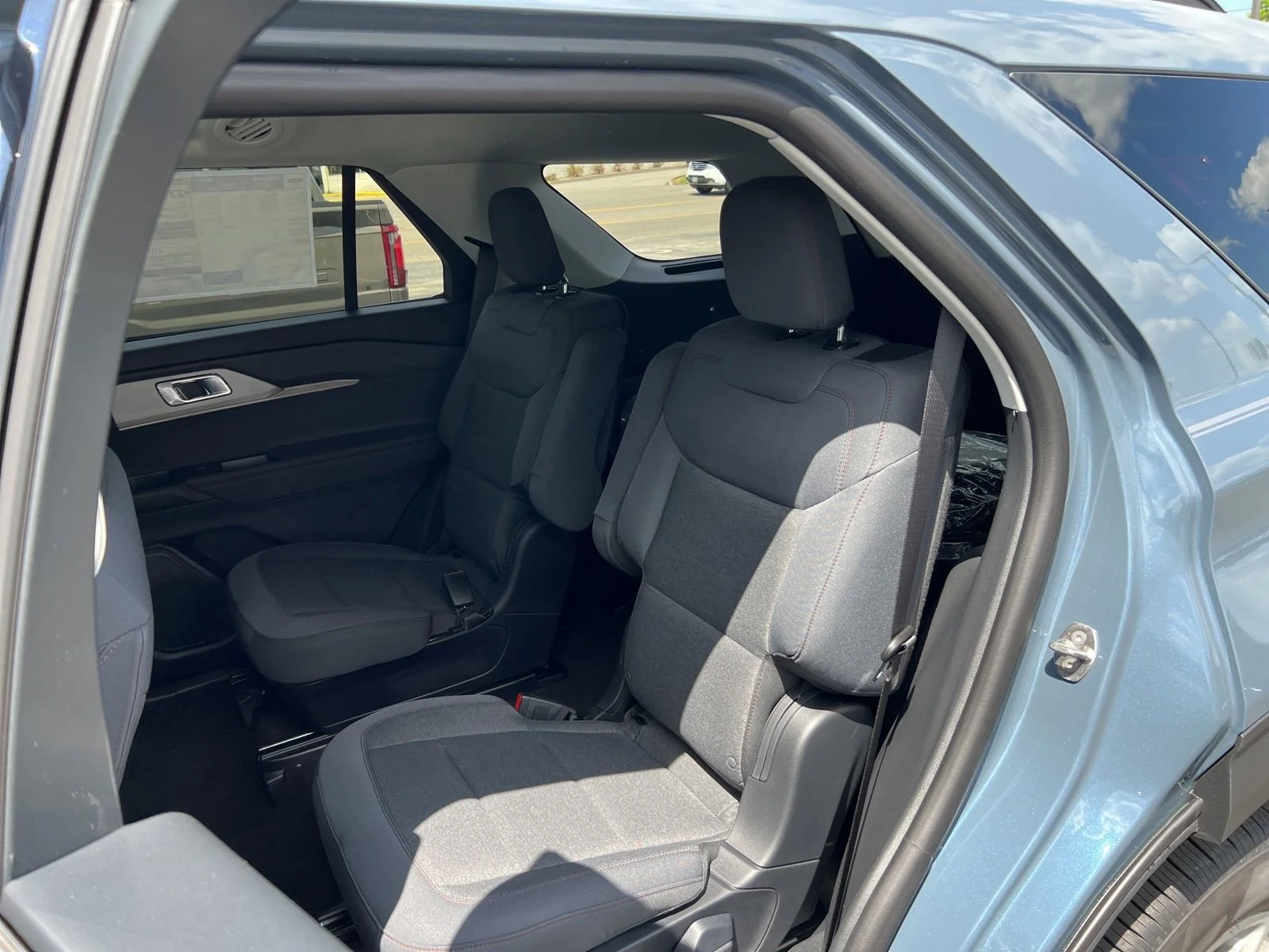 New 2026 Vapor Blue Metallic Ford Active image 33