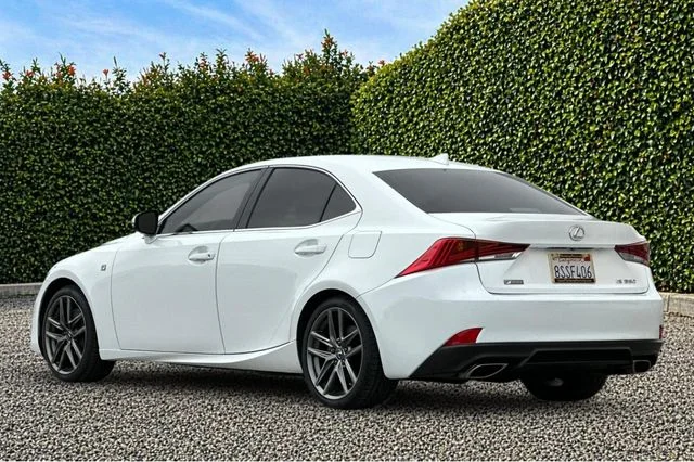 Used 2020 White Lexus 350 image 6