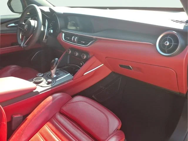 Used 2018 Red Alfa Romeo Ti Sport AWD image 22