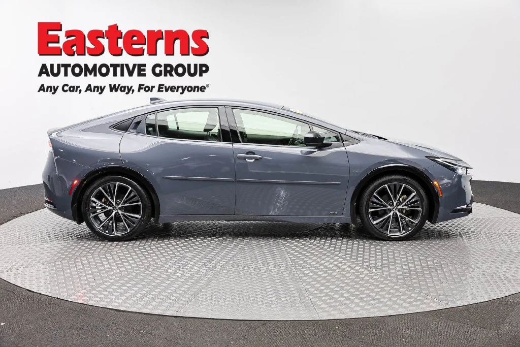 Used 2023 Gray Toyota XLE image 5