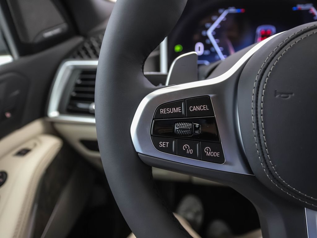 New 2026 Gray Metallic BMW xDrive40i image 12