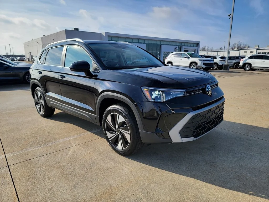 2026 Volkswagen Taos SE - Photo 9