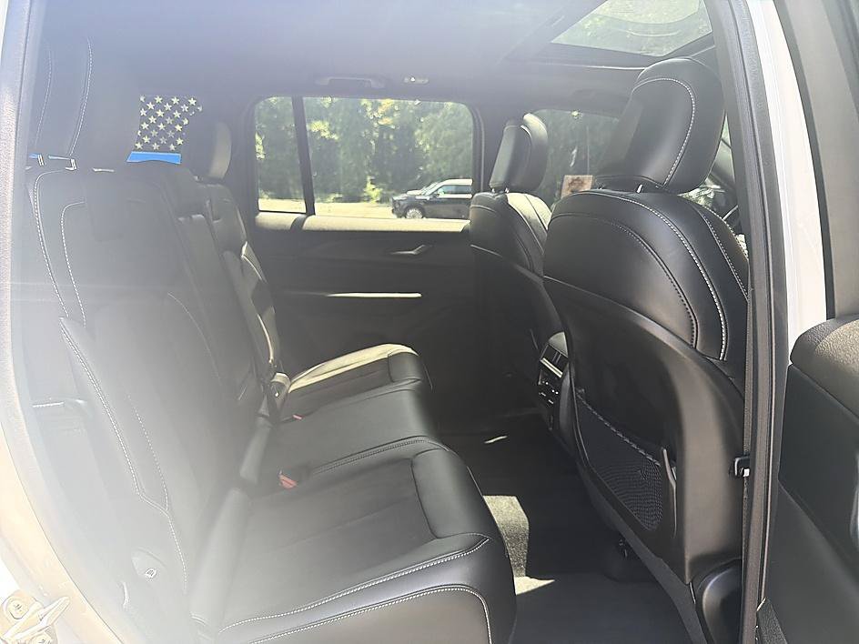 Used 2024 Bright White Clearcoat Jeep Altitude X image 21