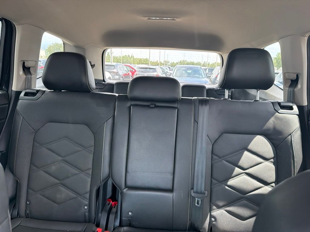 Used 2024  Volkswagen 2.0T SE w/Technology image 17