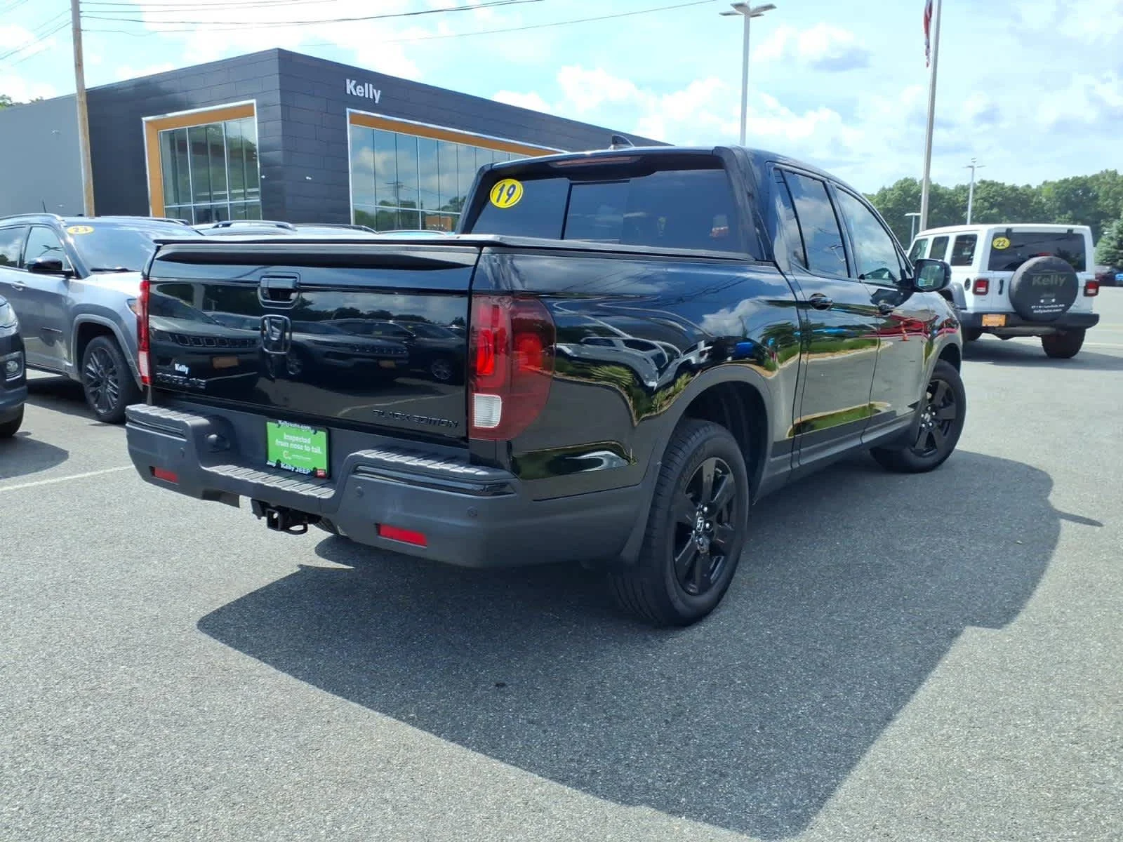 Used 2019 Crystal Black Pearl Honda Black Edition image 7