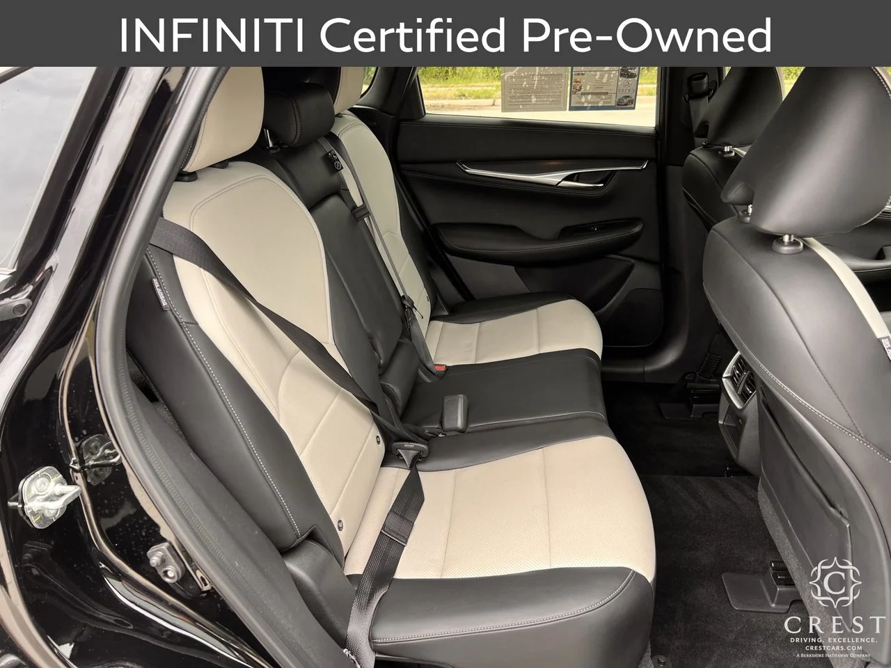 Certified Used 2023 Black Obsidian INFINITI LUXE image 29