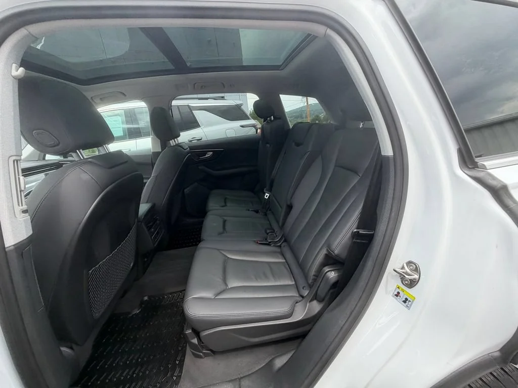 Used 2023 White Audi Premium 55 TFSI quattro Tiptronic image 10