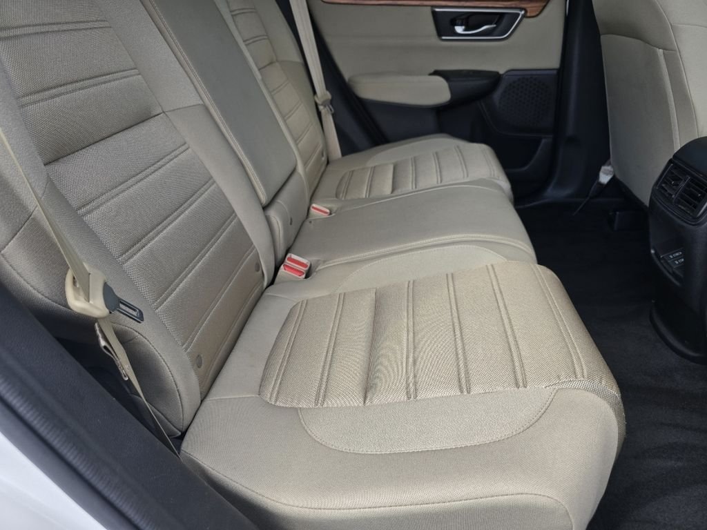 Used 2022 White Honda EX image 19