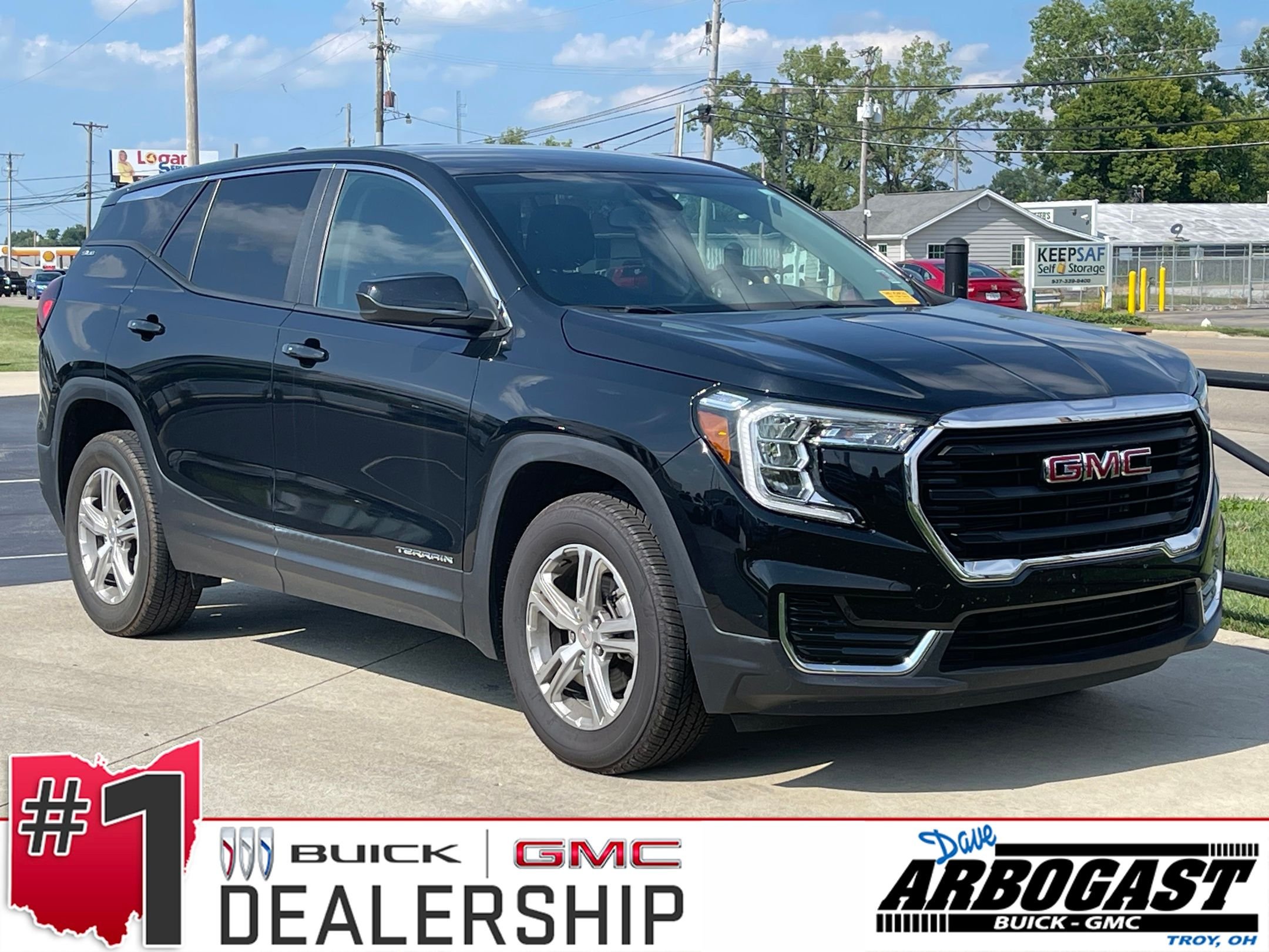 Used 2024 Ebony Twilight Metallic GMC SLE image 1
