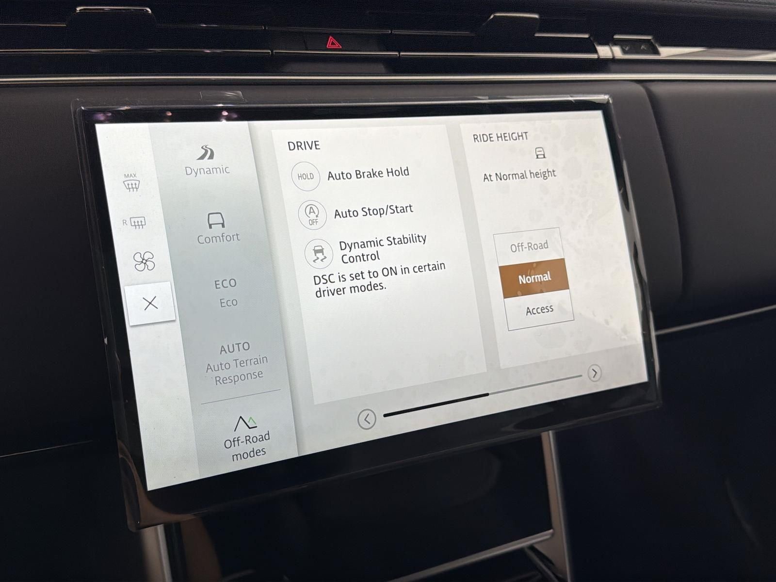 2026 Land Rover Range Rover SE - Photo 19