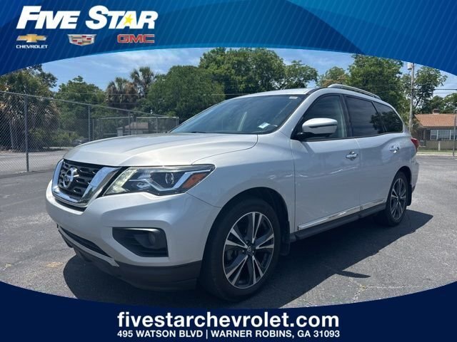 2019 Nissan Pathfinder Platinum 2WD's photo