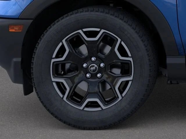 New 2026 Velocity Blue Metallic Ford Outer Banks image 42