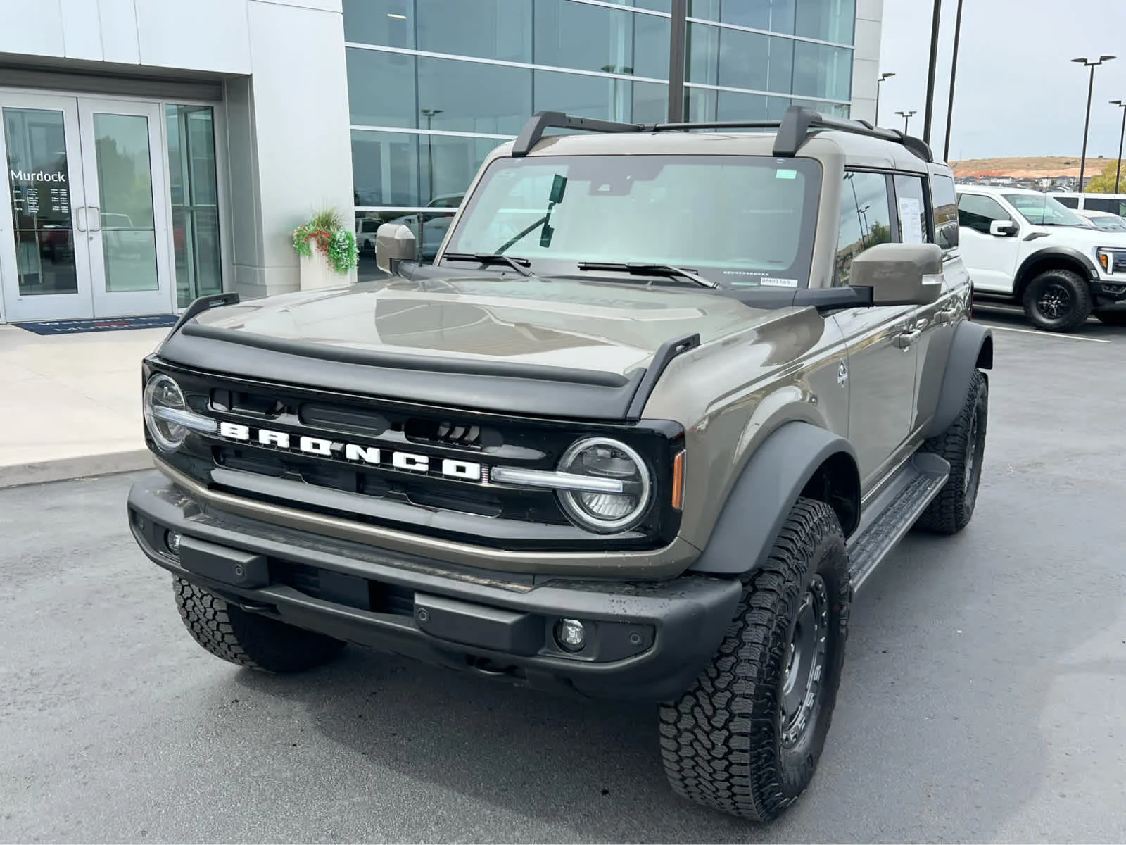 Used 2025 Gray Ford Outer Banks image 2