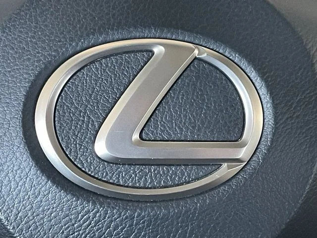 Used 2021 Mica Lexus 460 image 11