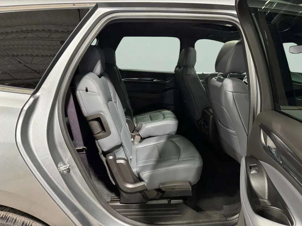 2024 Buick Enclave Essence - Photo 22