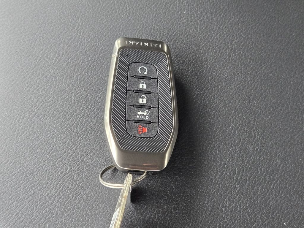 2026 INFINITI QX80 Luxe - Photo 21