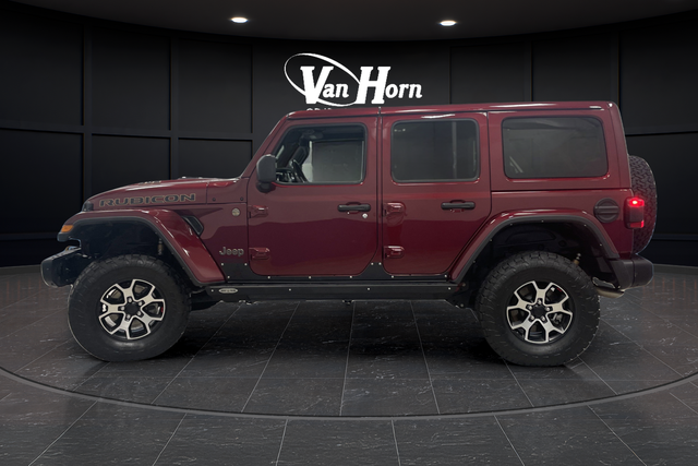 Used 2021 Snazzberry Pearlcoat Jeep Unlimited Rubicon 392 image 13