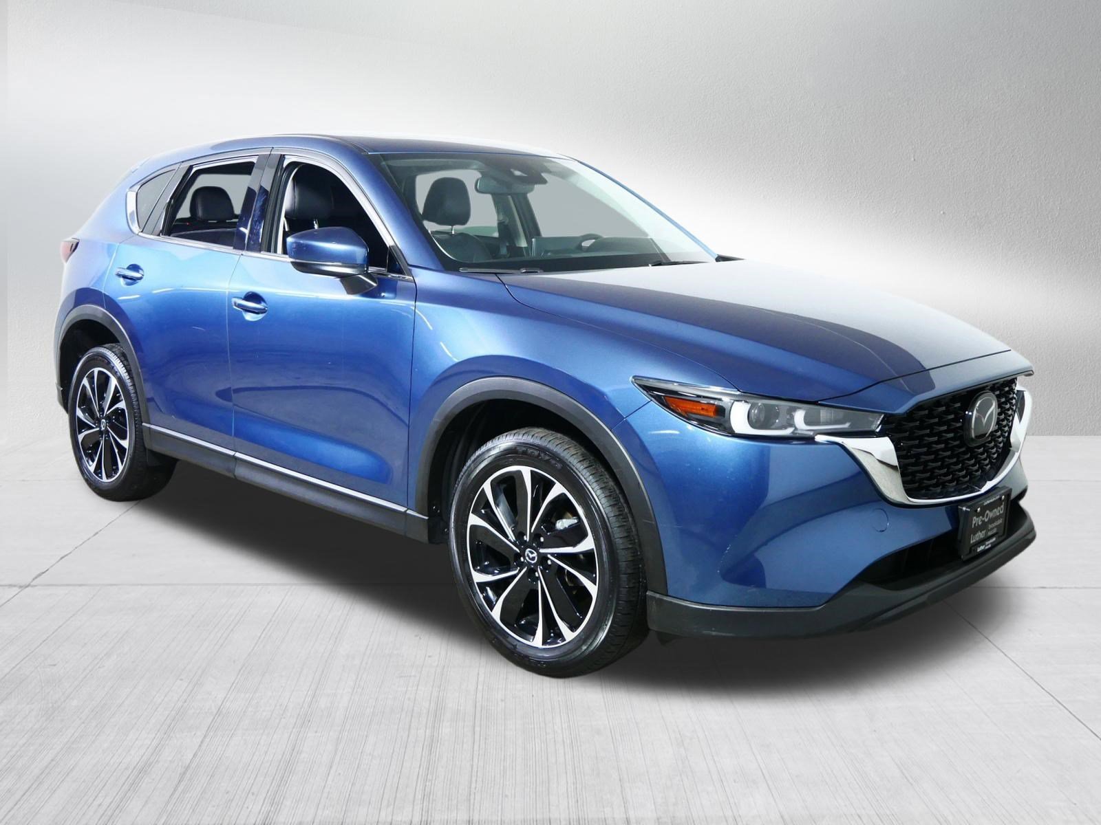 2023 Mazda CX-5 S Premium package