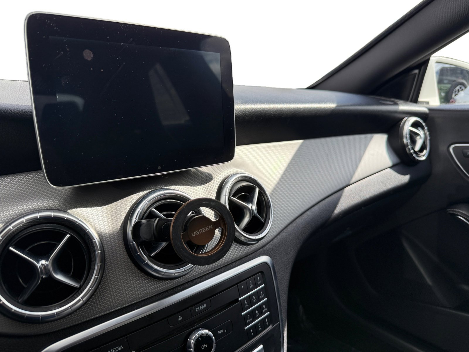 Used 2019 Polar White Mercedes-Benz CLA 250 image 12