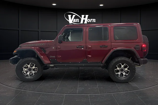 Used 2021 Snazzberry Pearlcoat Jeep Unlimited Rubicon 392 image 13
