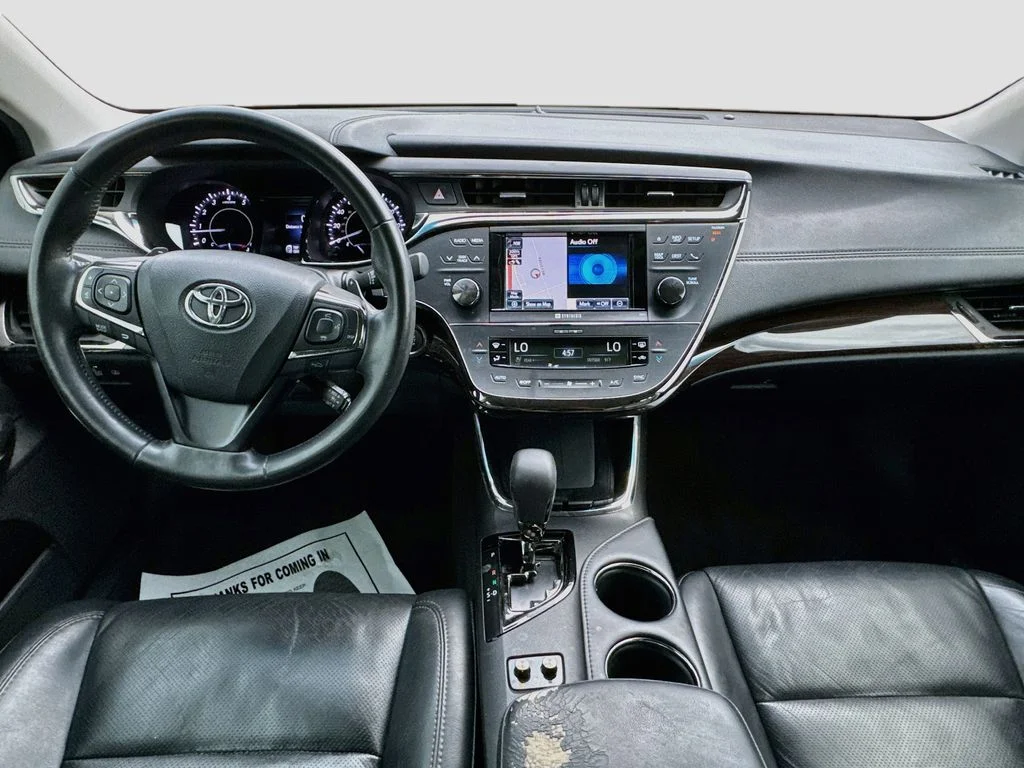 Used 2013 Gray Toyota XLE image 28