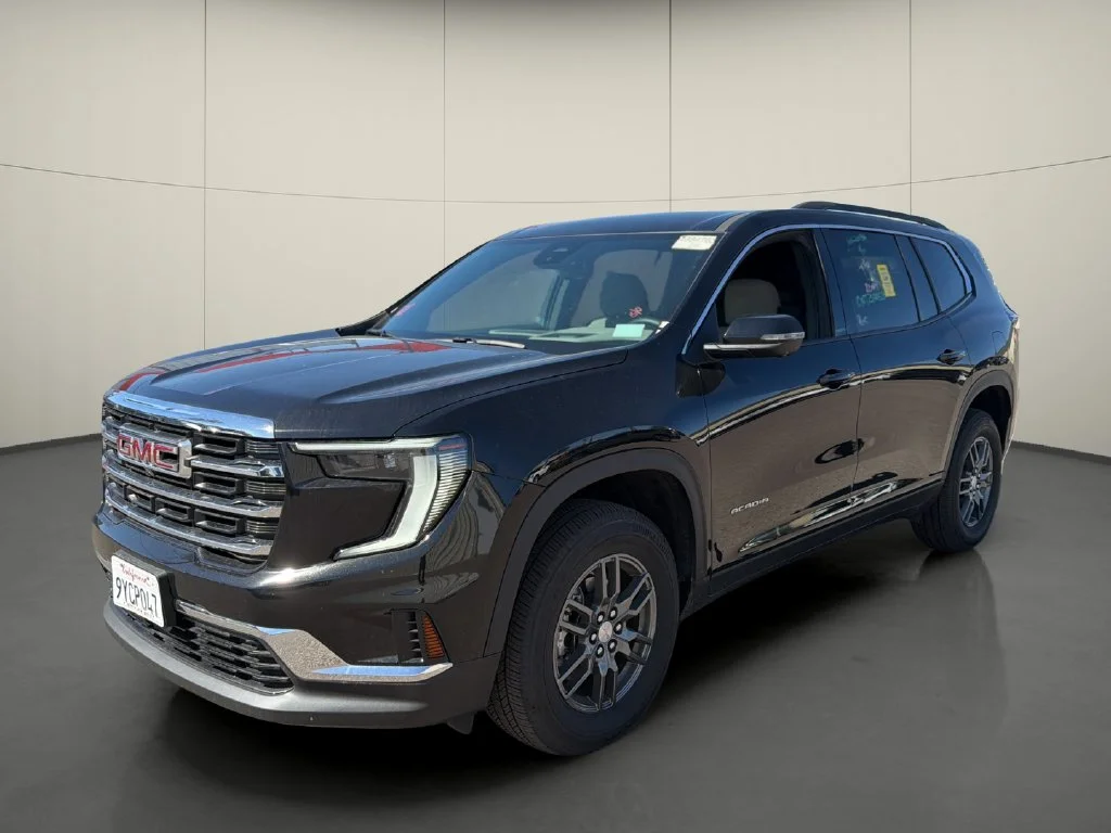 Used 2026 Black GMC Elevation image 3