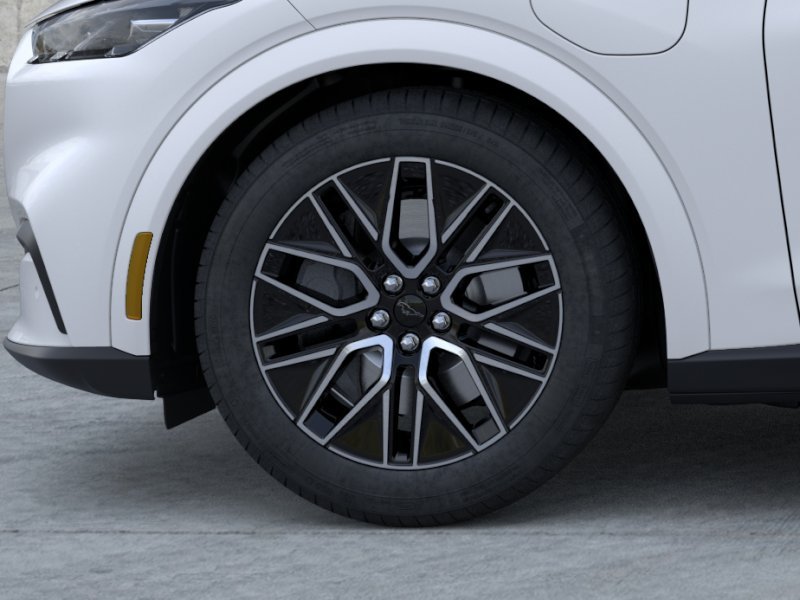 New 2026 Star White Metallic Tri-coat Ford Premium image 19