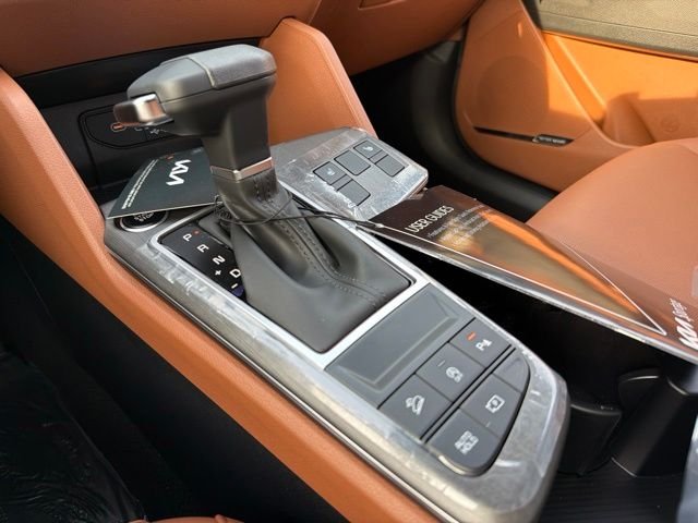New 2026 Wolf Gray Kia X-Line image 20