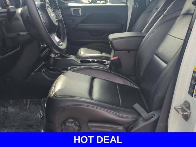 Used 2021 White Jeep Unlimited Sahara Altitude image 12