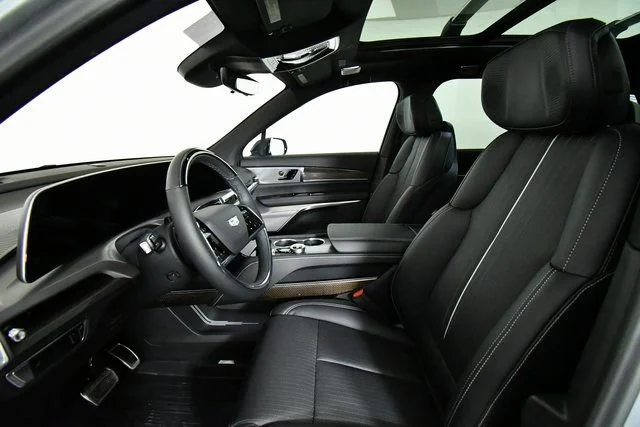 2026 Cadillac VISTIQ Sport - Photo 11