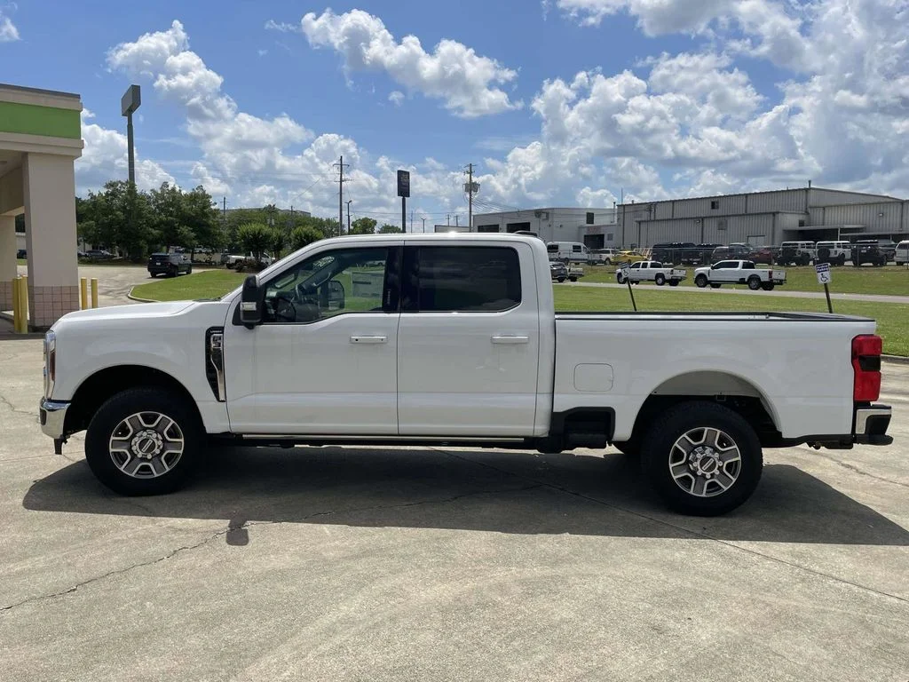 New 2026 White Ford Lariat image 6