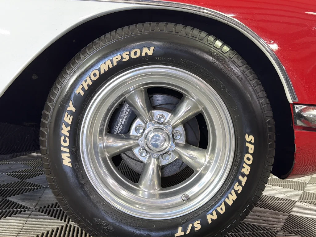 Used 1961 Red Chevrolet  image 38