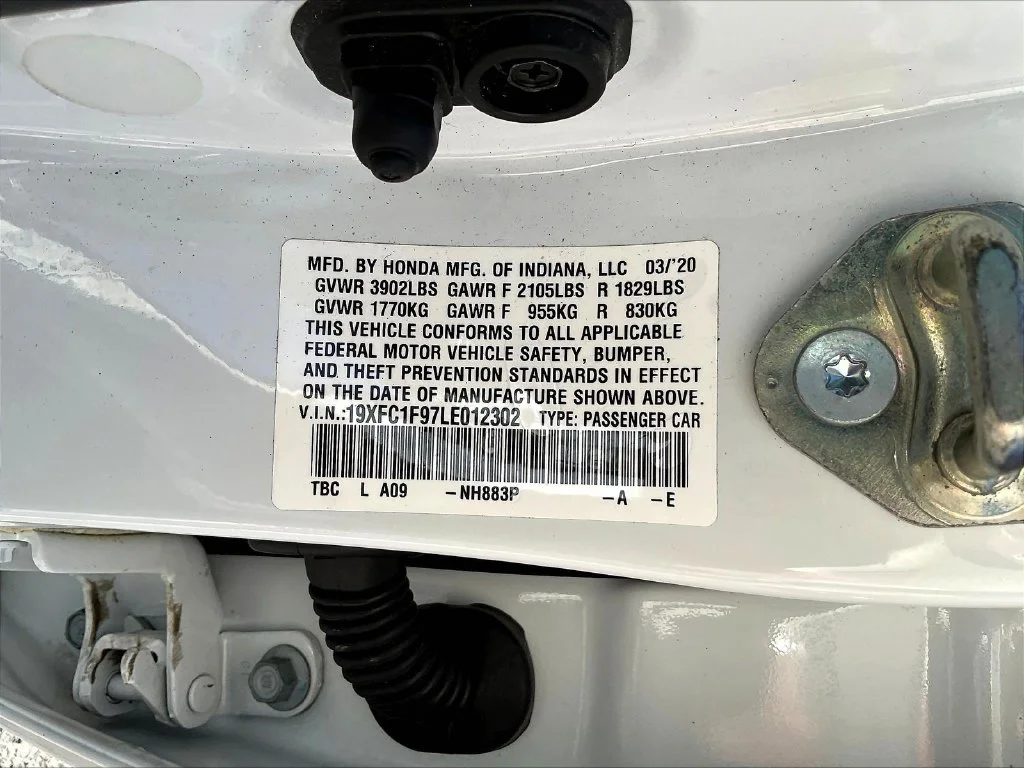 Used 2020 Platinum White Pearl Honda Touring image 19