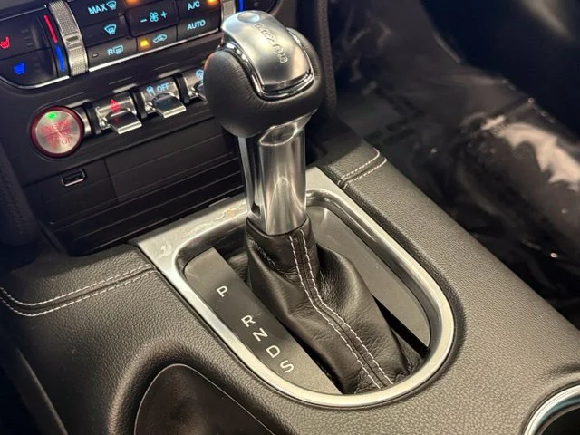 Used 2022 Silver Ford GT Premium image 29