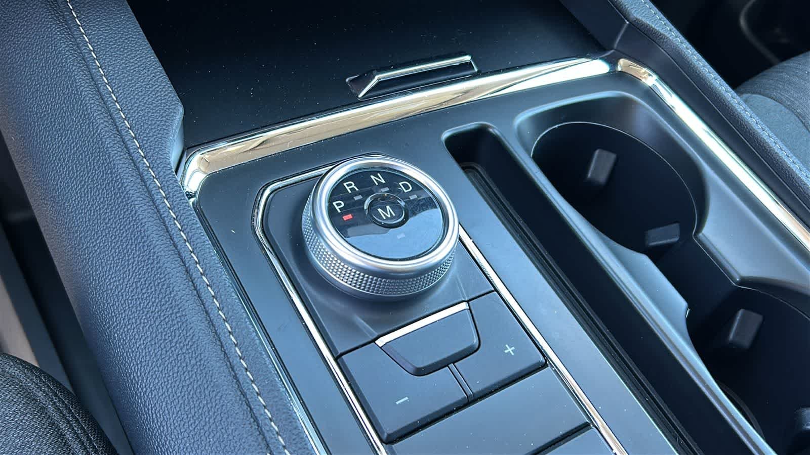 2024 Ford Expedition XLT - Photo 13