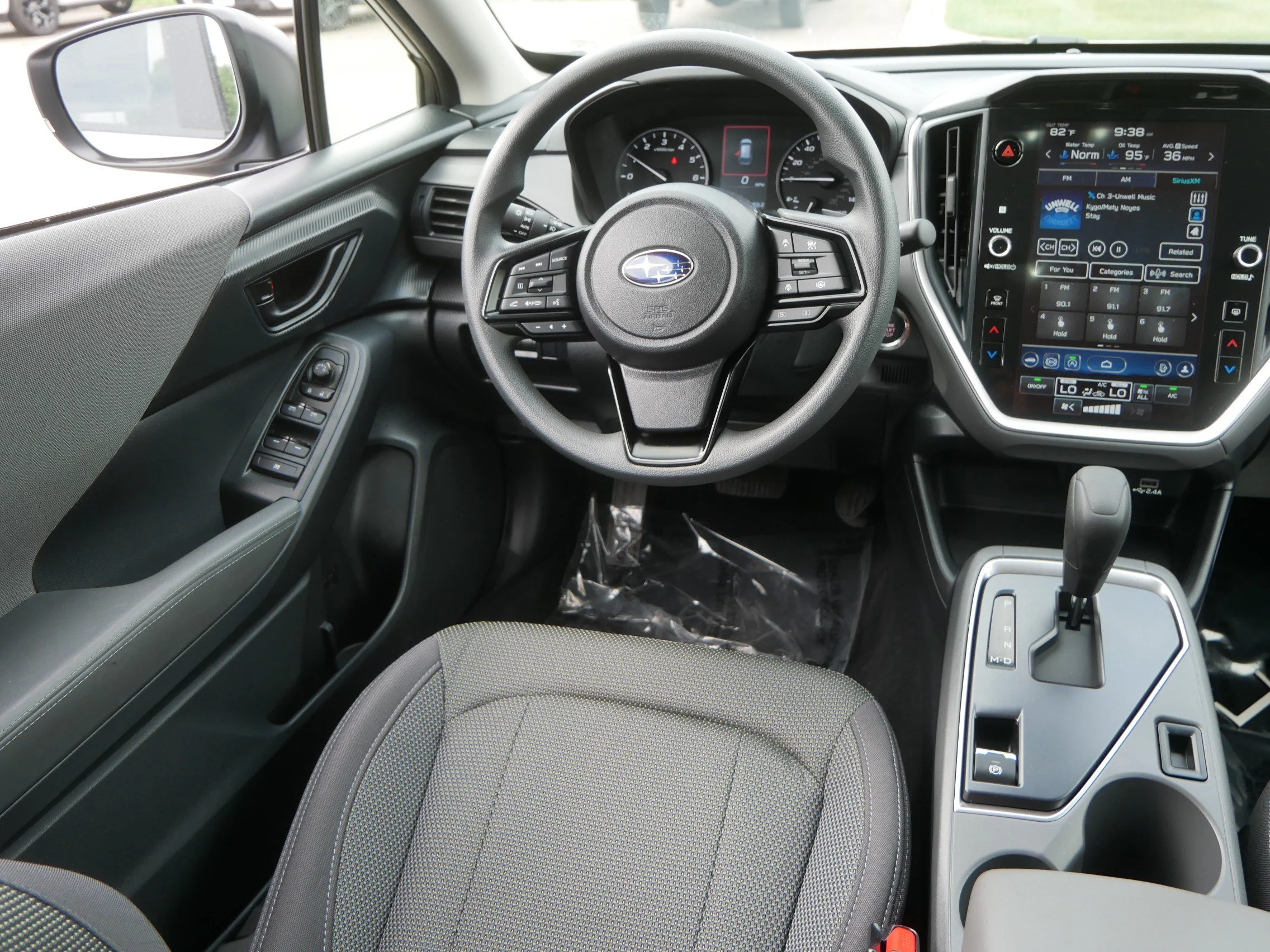 Used 2024 Ice Silver Metallic Subaru Premium image 9