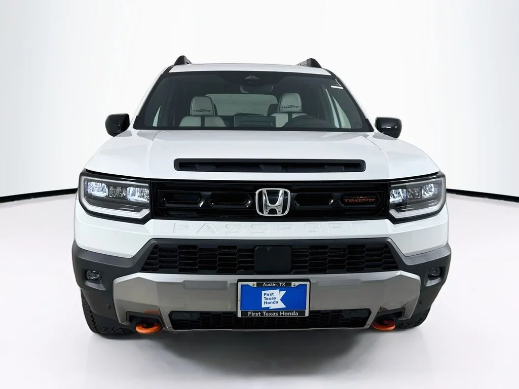 New 2026 Platinum White Pearl Honda TrailSport Elite image 3