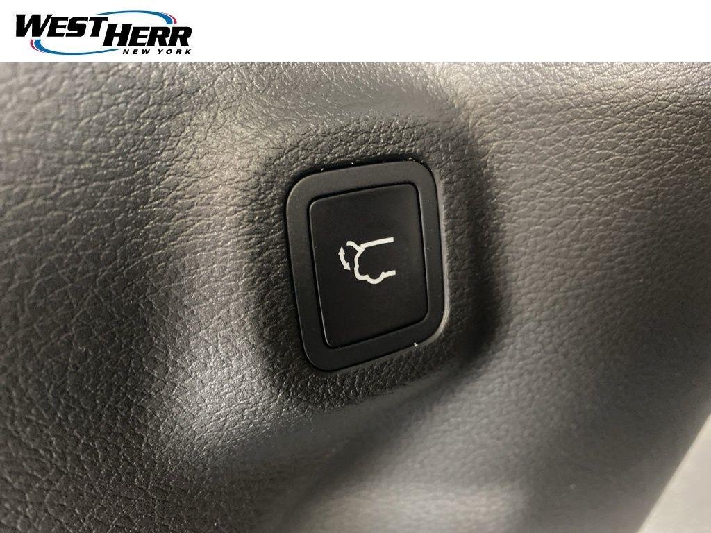 Used 2026 Hydro Blue Pearlcoat Jeep Limited Altitude image 20
