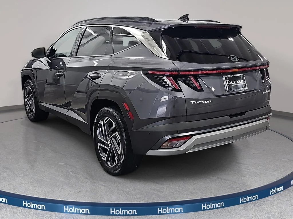 Used 2025 Gray Hyundai Limited image 8