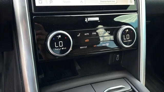 Used 2026  Land Rover Gemini Edition image 30