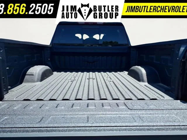 New 2026 Black Chevrolet High Country image 19