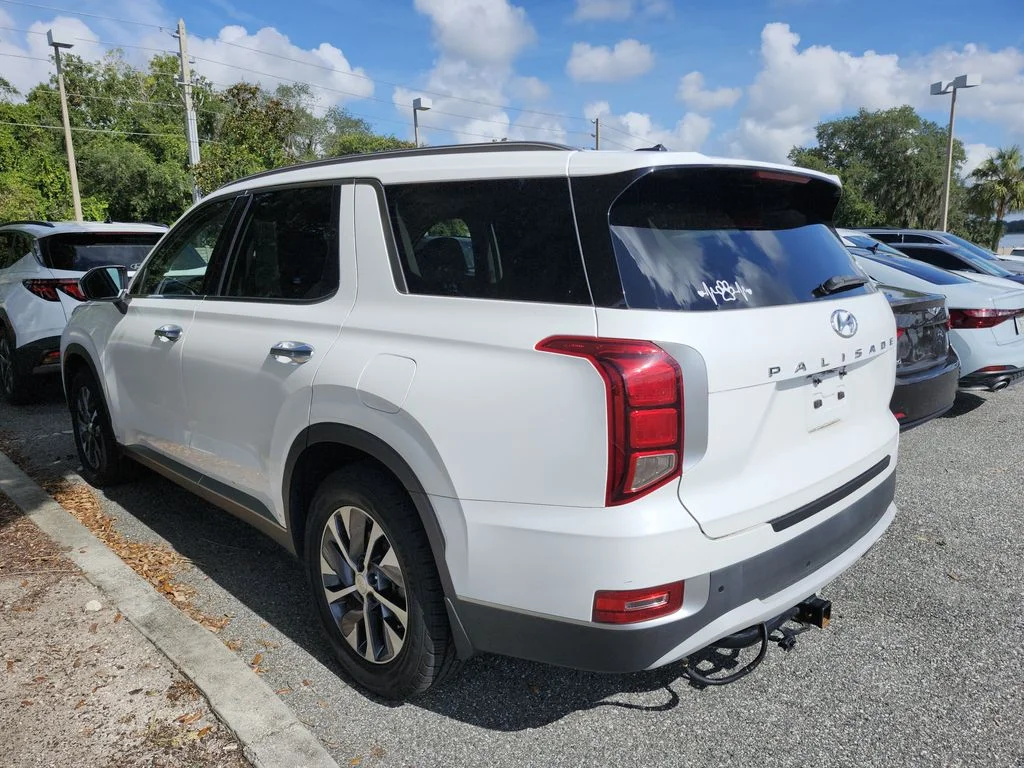 Used 2021 White Hyundai SEL image 4