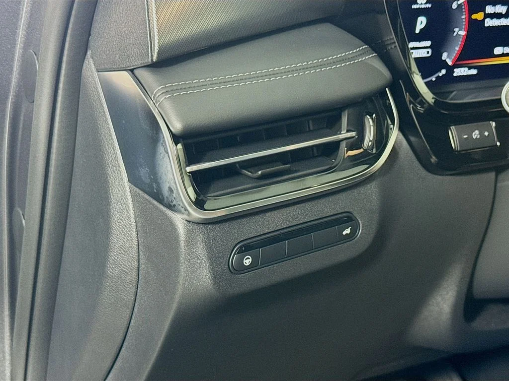 Certified Used 2026 Gray INFINITI LUXE image 12