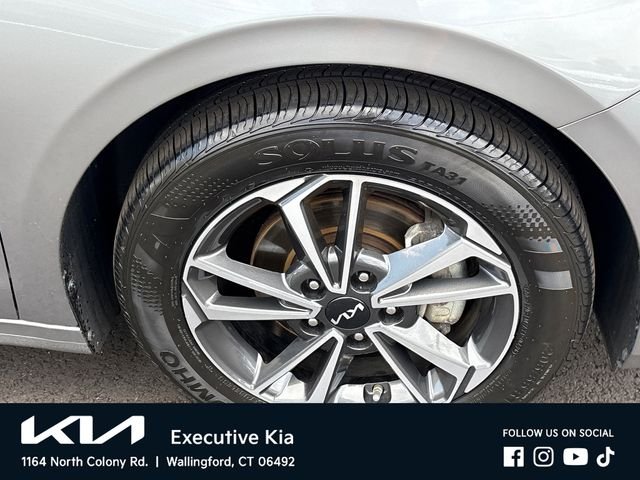Certified Used 2023 Gray Kia LXS image 7