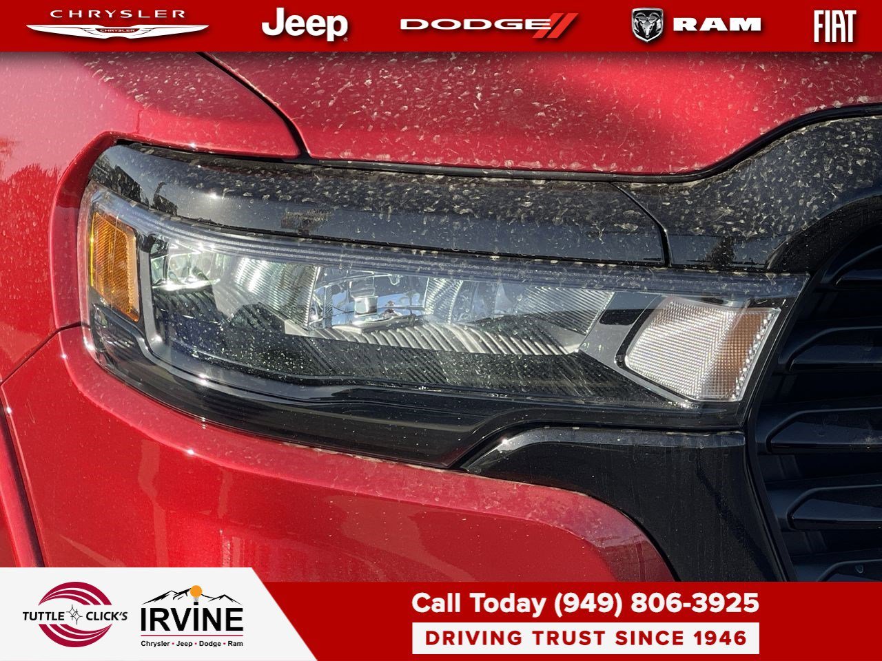 New 2026 Molten Red Pearl-Coat Exterior Paint RAM Laramie image 7